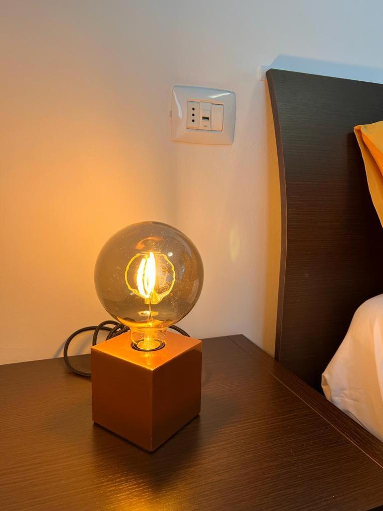 Coco Apartment Бергамо Экстерьер фото