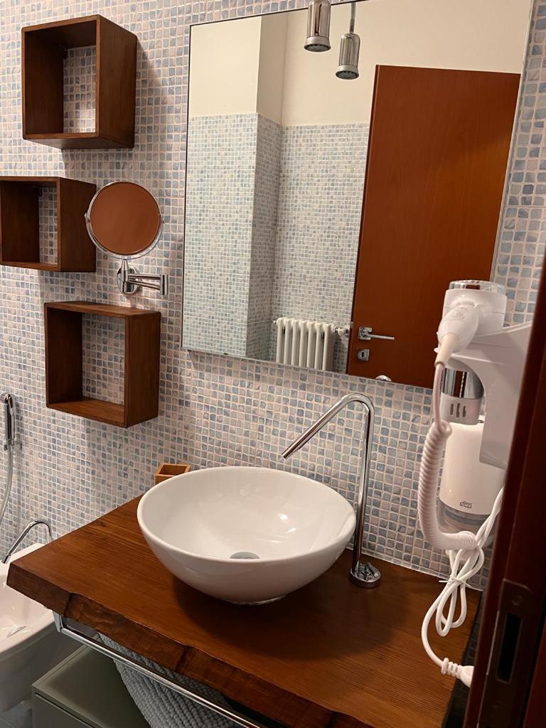 Coco Apartment Бергамо Экстерьер фото